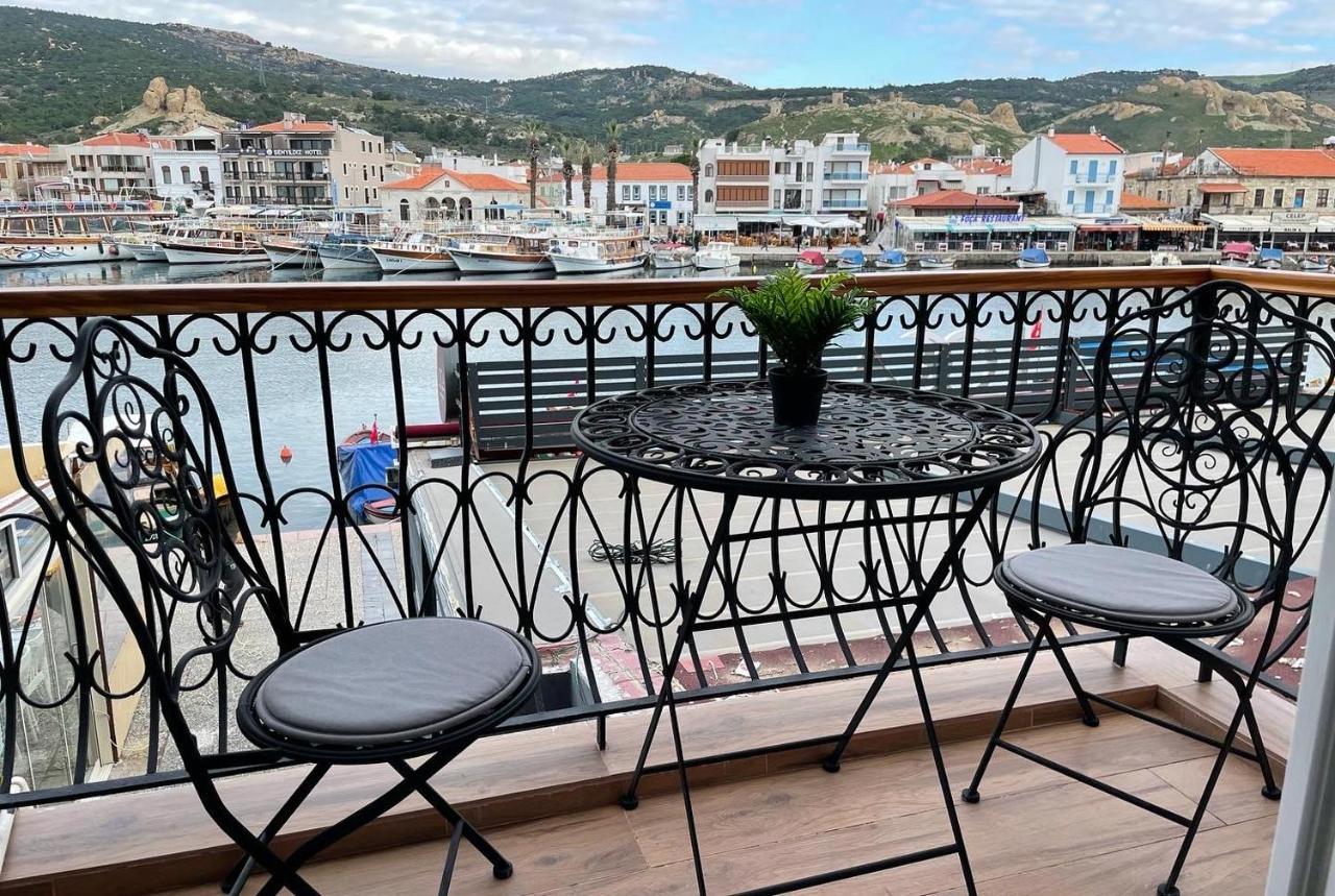 Palmiye Konuk Evi Foça Bagian luar foto